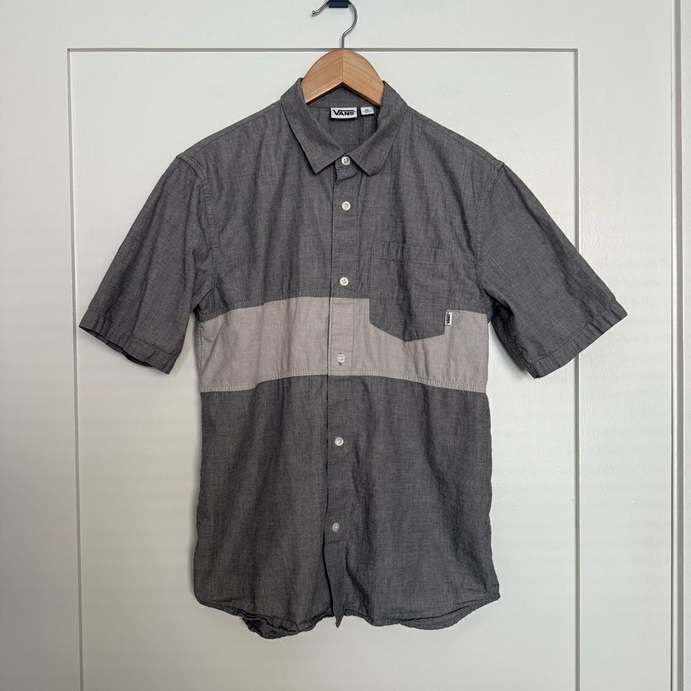 Vans Shirt Youth Boys XL Gray Stripe Button Up Short Sleeve Pocket Skateboard